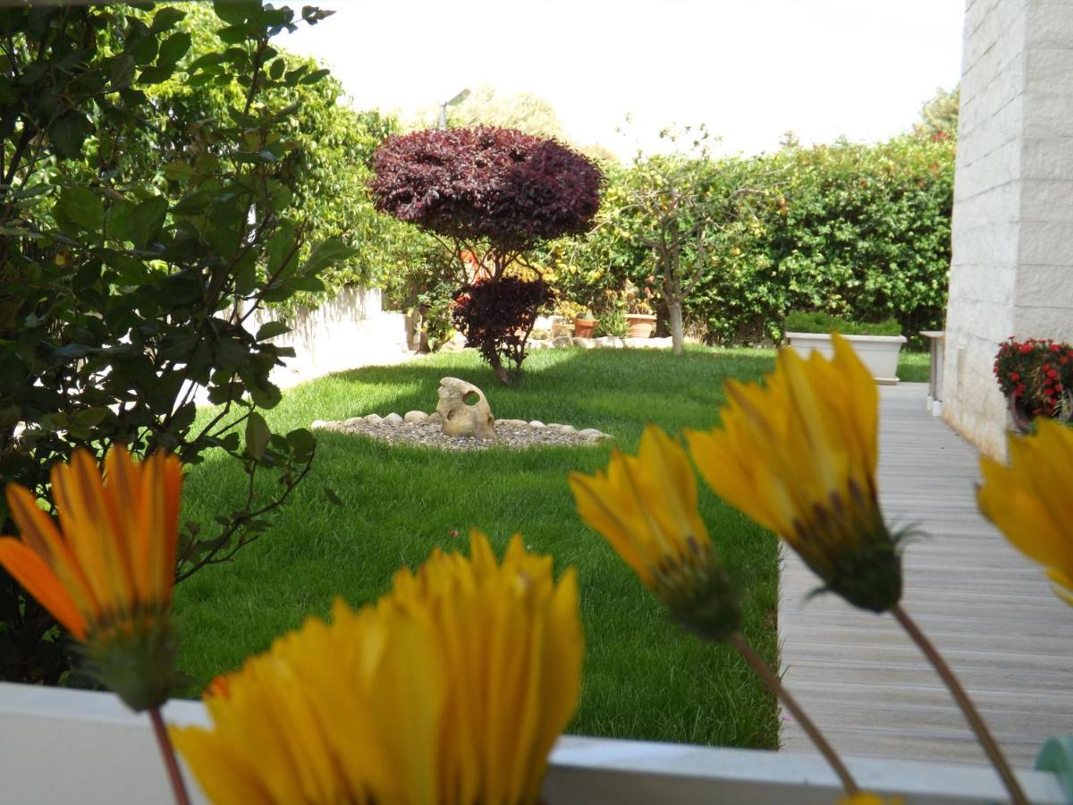 Bed and Breakfast La Dimora di Ntò Villaggio Azzurro Esterno foto